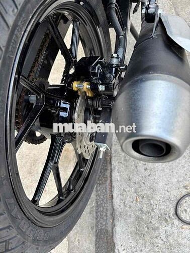 Suzuki Satria F150 Xám đen