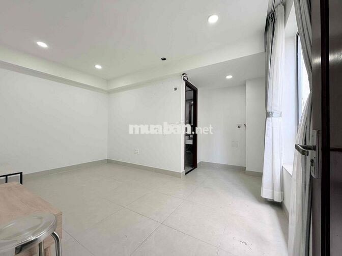 NHÀ NGUYÊN CĂN 2PN 2WC MỚI HẺM OTO FULL NỘI THẤT NGAY BẮC HẢI Q10