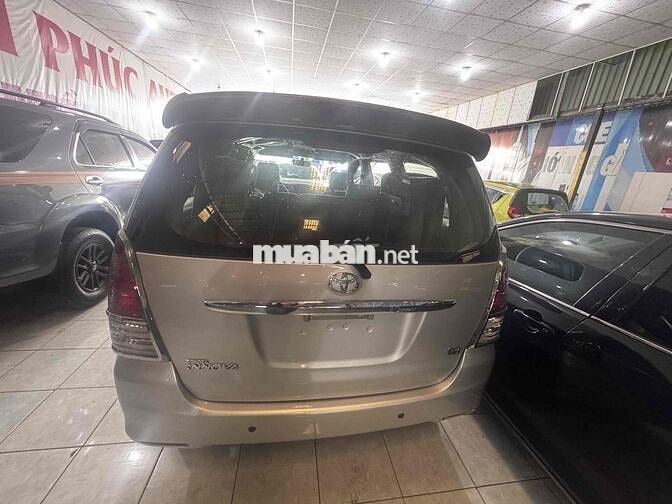 Toyota Innova G 2011 Bạc
