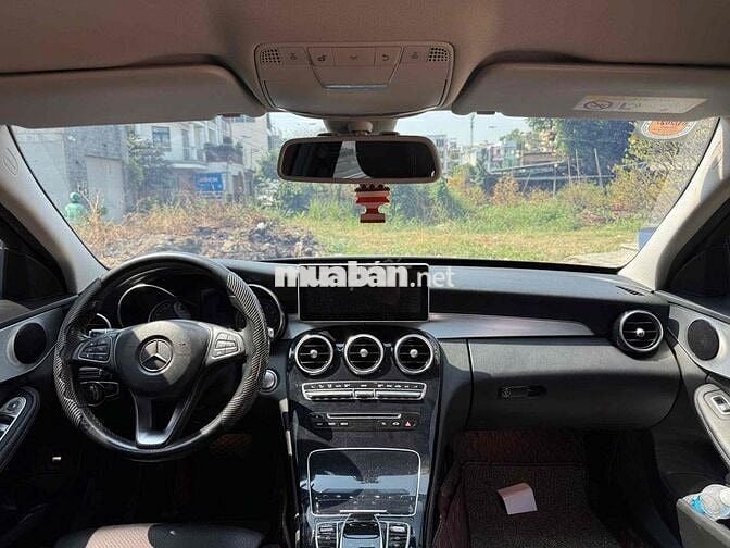 Mercedes-Benz C200 2017 Đen