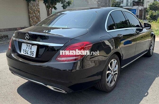 Mercedes-Benz C200 2017 Đen