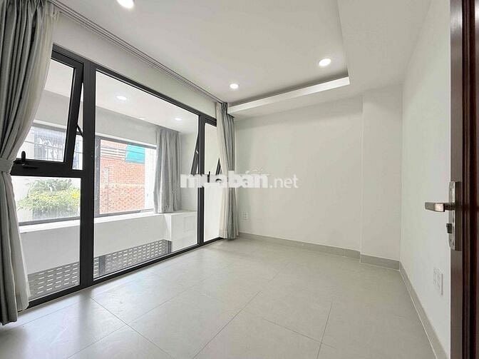 NHÀ NGUYÊN CĂN 2PN 2WC MỚI HẺM OTO FULL NỘI THẤT NGAY BẮC HẢI Q10