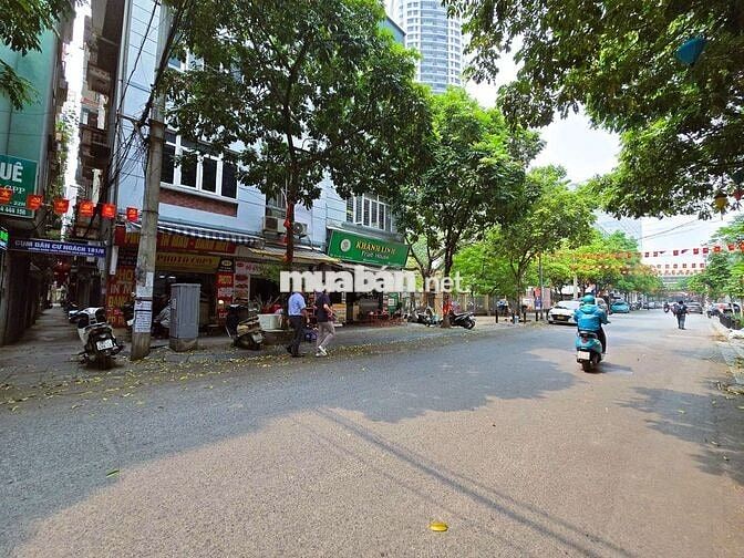 Bán nhà Xuân Thủy, Cầu Giấy, Gần mặt phố, Kinh doanh, 60m2, 18 tỷ