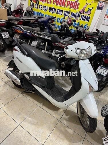 Honda Xe máy màu Trắng