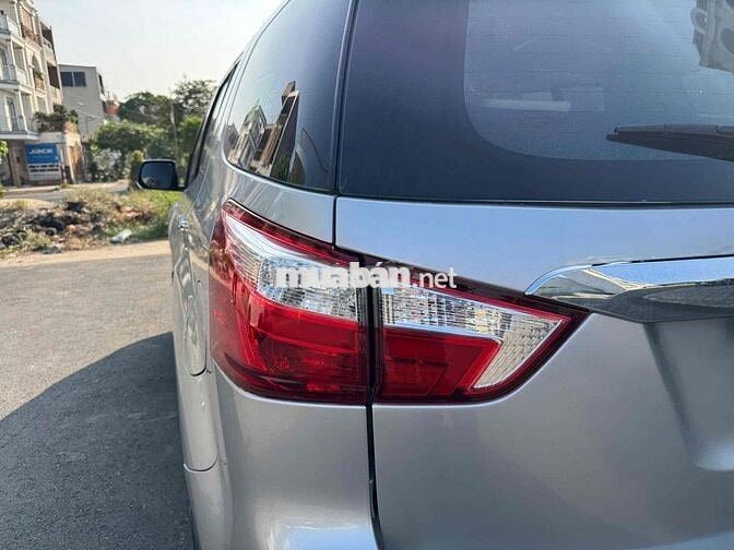Isuzu MUX B7 1.9 TURBO 2021 Bạc