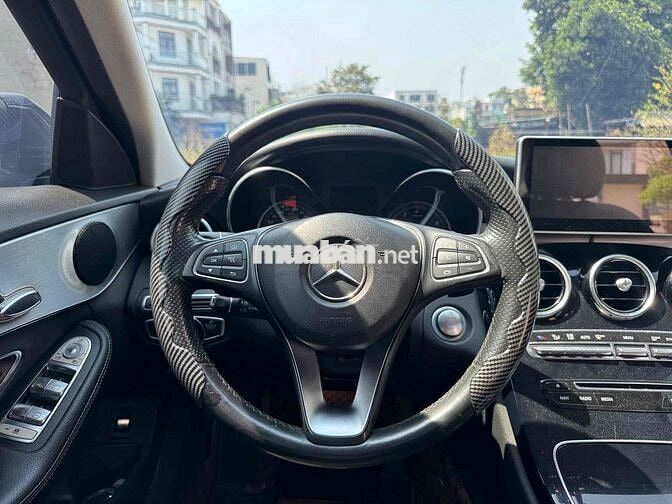 Mercedes-Benz C200 2017 Đen