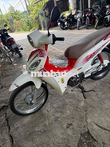 SYM Angela 50cc Trắng đỏ