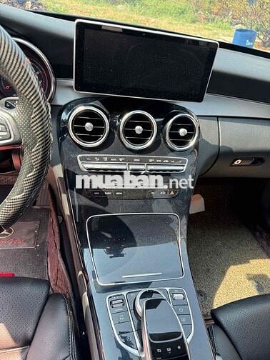 Mercedes-Benz C200 2017 Đen