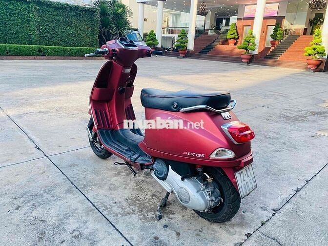THANH LÝ XE VESPA 3V đèn vuông 2013