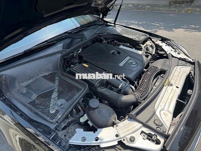 Mercedes-Benz C200 2017 Đen
