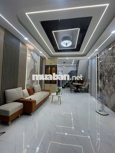 NHÀ BÁN LÊ VĂN QUỚI 4X10 VỊ TRÍ SIÊU ĐẸP 