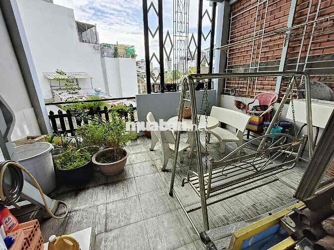 Giảm 1Tỷ HXH Ngủ trong nhà cách mặt tiền vài bước,Chính chủ cần bán