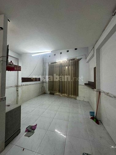 Chính chủ cho thuê nhà hẻm C9 Phạm Hùng