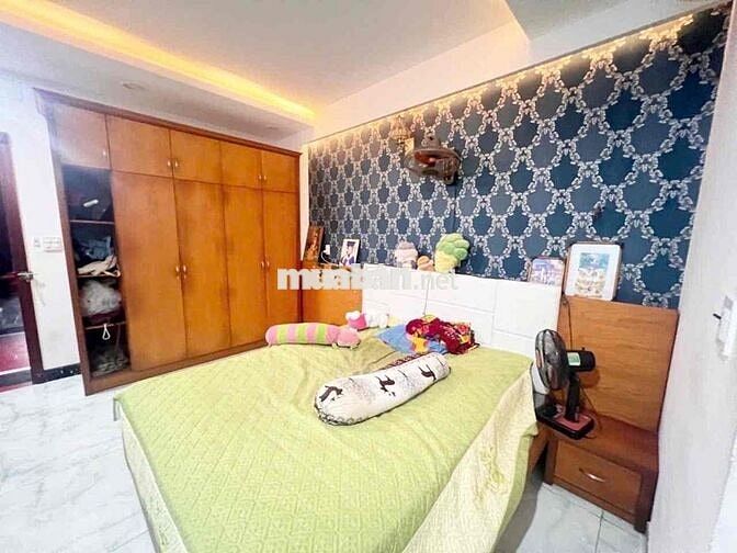 Giảm 1Tỷ HXH Ngủ trong nhà cách mặt tiền vài bước,Chính chủ cần bán
