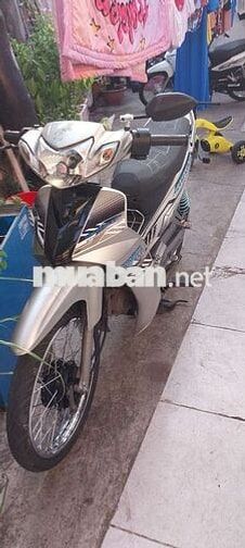 Yamaha Sirius màu Bạc nguyên bản