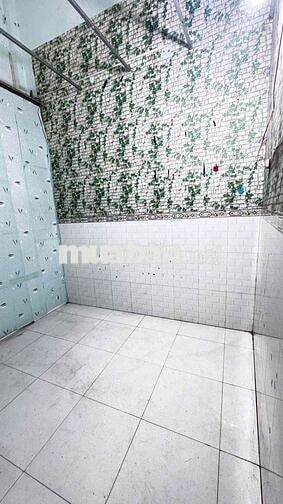 nhà cho thuê nguyên căn 4-16m có gác lửng