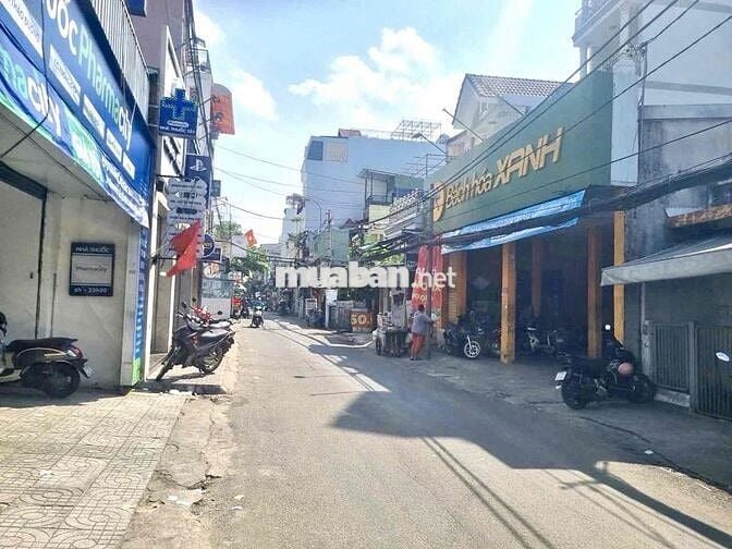 Bán nhà 55m2 chỉ 6.2T, gần MT xe hơi, Đ.xóm chiếu, cho thuê 12 tr,