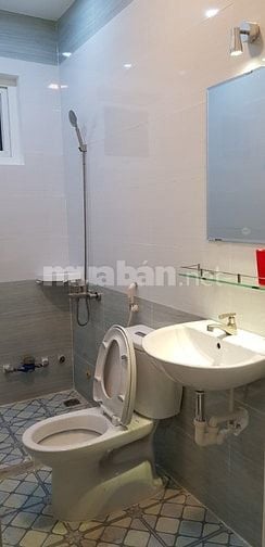 Cho thuê phòng đầy đủ tiện nghi, xách vali vào ở