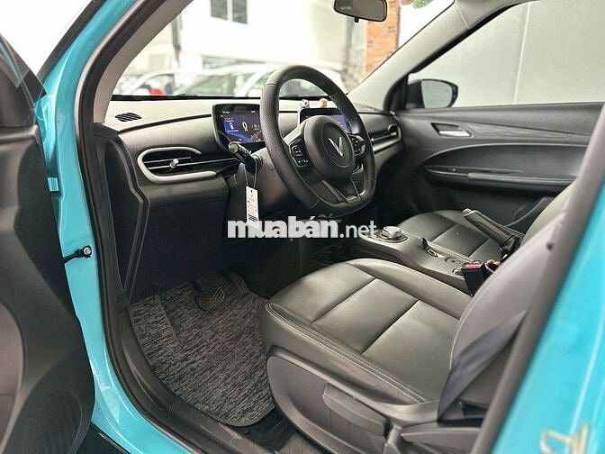 VF5 Plus  2025 - Wrap xanh ngọc - 2v3km - Mua pin