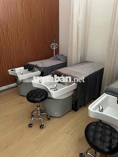 sang tiệm nails gội dưỡng sinh mặt bằng góc 2 mặt tiền
