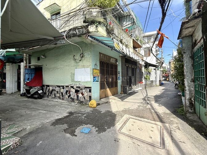 BÁN NHÀ QUANG TRUNG 63M2 HẺM XE HƠI GẦN NGÃ 6 GV CHỈ 6,3 TỶ