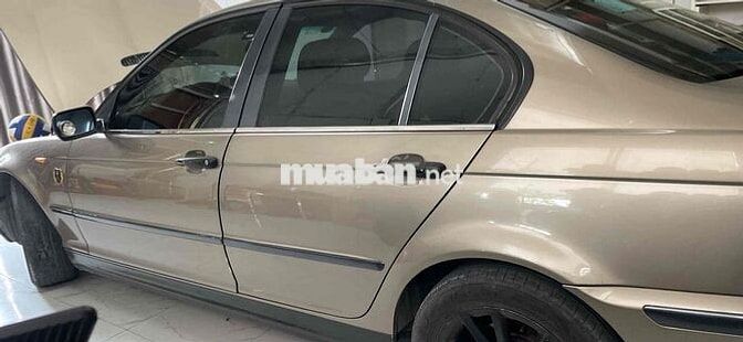 BMW 318i 2003 Vàng cát