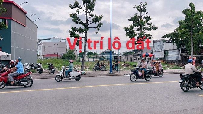 Bán đất 2.000m mặt tiền Lê Thị Hà Hóc Môn TP. HCM, có 500 thổ cư.
