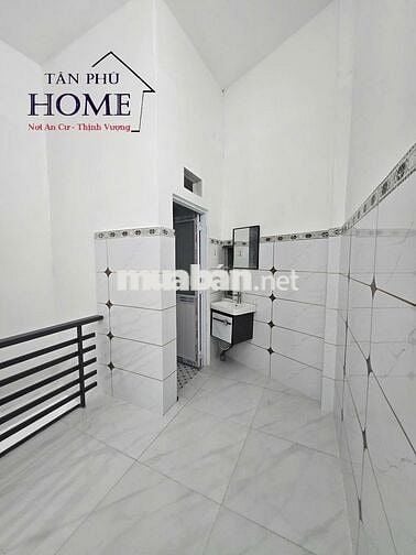 Mặt Tiền Kinh Doanh ĐỖ NHUẬN, 2 Tấm, 3 x 8m, 1 Phòng Suốt, 2 wc