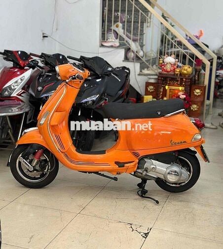 Piaggio Vespa Đen Vuông.IE.Xe đẹp.giá tốt
