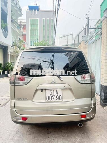 Mitsubishi Zinger 2010 Vàng cát