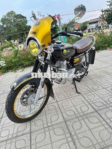 Xe Lướt Husky 125 Đen 5000 km BSTP