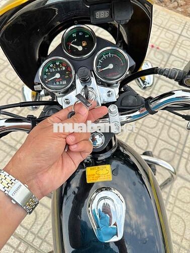 Xe Lướt Husky 125 Đen 5000 km BSTP
