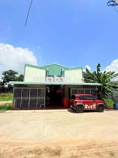 Bán nhà trọ gồm 2 ki-ốt 16 phòng thu nhập30 triệu/tháng giá 4 tỷ 950tr