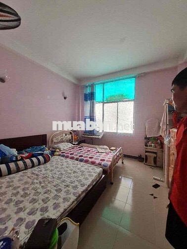 Nhỉnh 6 Tỷ HXH đổ Cổng DT40M 4TẦNG 5PN Thích hợp làm CHDV giử Tiền