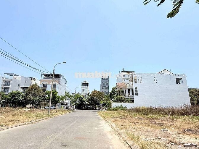 BÁN ĐẤT 2 MẶT TIỀN LƯU VĂN LANG _ BÃI TẮM SƠN THỦY