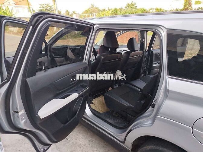 Toyota Veloz Cross Top 2022 70000 km Bạc