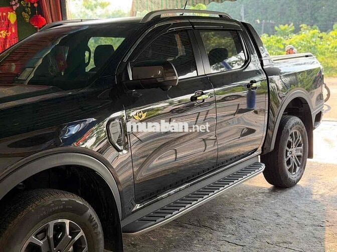 Ford Ranger Wildtrak 2024 Đen 25.000 km