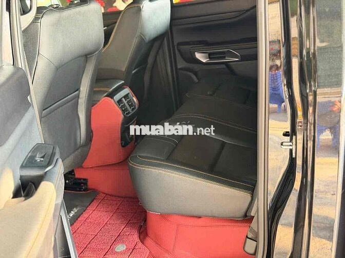Ford Ranger Wildtrak 2024 Đen 25.000 km