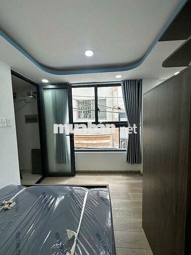 Phòng full nội thất gần quận 1