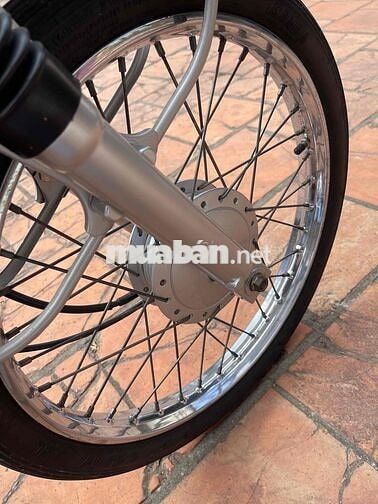 Honda SS50 Đỏ Bạc