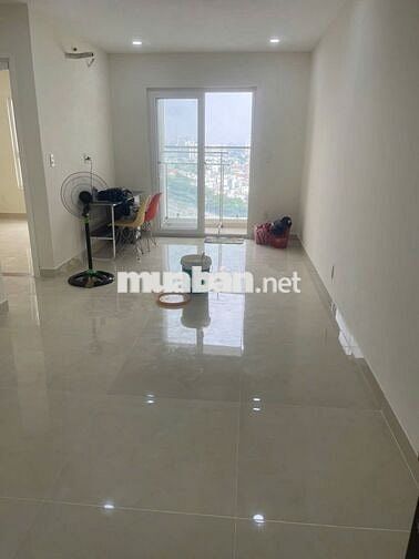 Cho thuê căn hộ cao cấp Diamond RiverSide P16 Q8