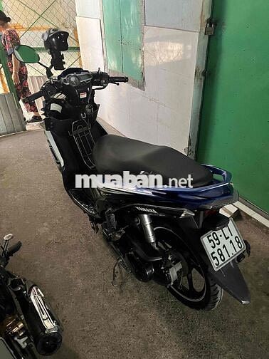 Yamaha Novo 5 Xanh Trắng