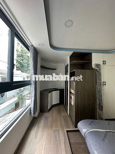 Phòng full nội thất gần quận 1