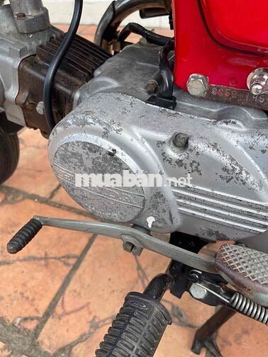 Honda SS50 Đỏ Bạc