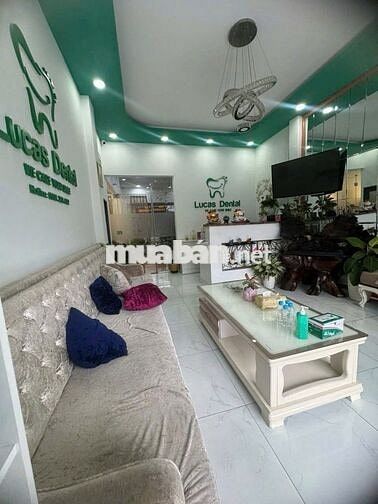 Chợ Thị Nghè P17 ! Mặt Tiền Nguyễn Cửu Vân 360m2 5 Tầng Sát XVNT