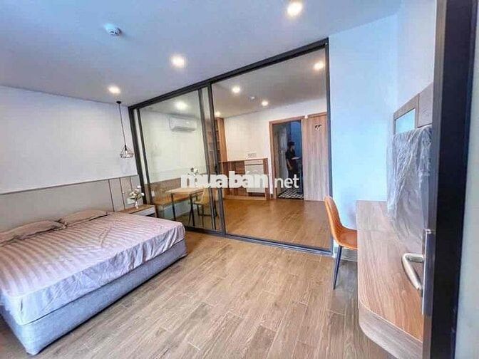 Thuê căn 1PN siêu đẹp ngay Phan Xích Long ban công thoáng sát Q1 Q3