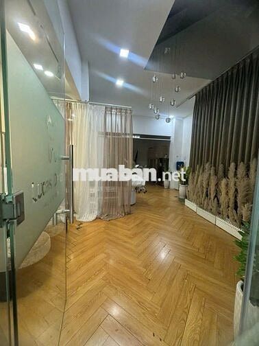 Chợ Thị Nghè P17 ! Mặt Tiền Nguyễn Cửu Vân 360m2 5 Tầng Sát XVNT