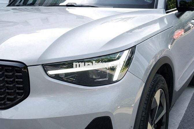 Volvo XC40 2025 - BH/Bảo dưỡng Free 2030 - Bản Đủ