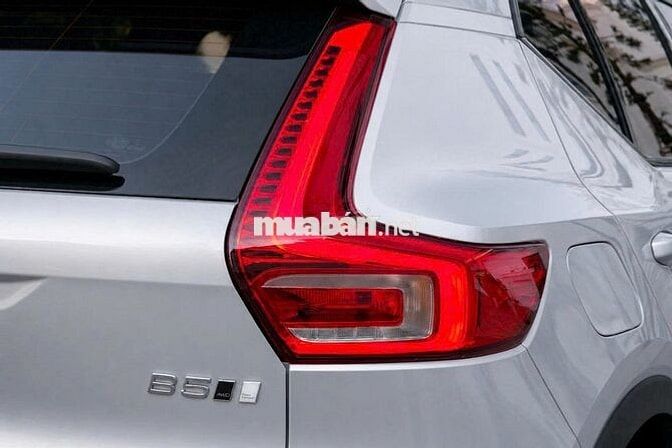 Volvo XC40 2025 - BH/Bảo dưỡng Free 2030 - Bản Đủ
