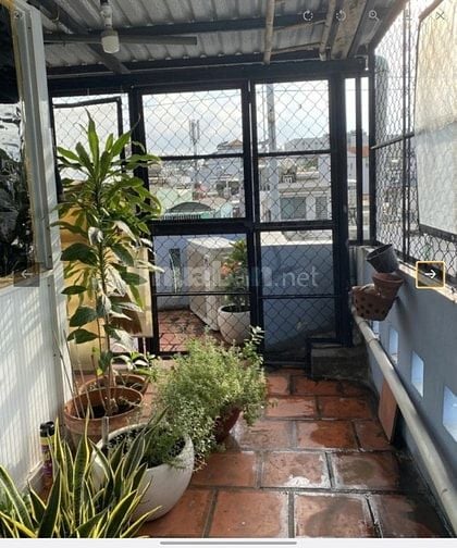 Bán nhà mặt tiền tương lai Nguyễn Thượng Hiền Q3 dt 4,4x14m 5 tầng.